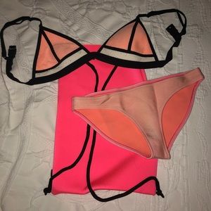 Triangl swimsuit set with bag